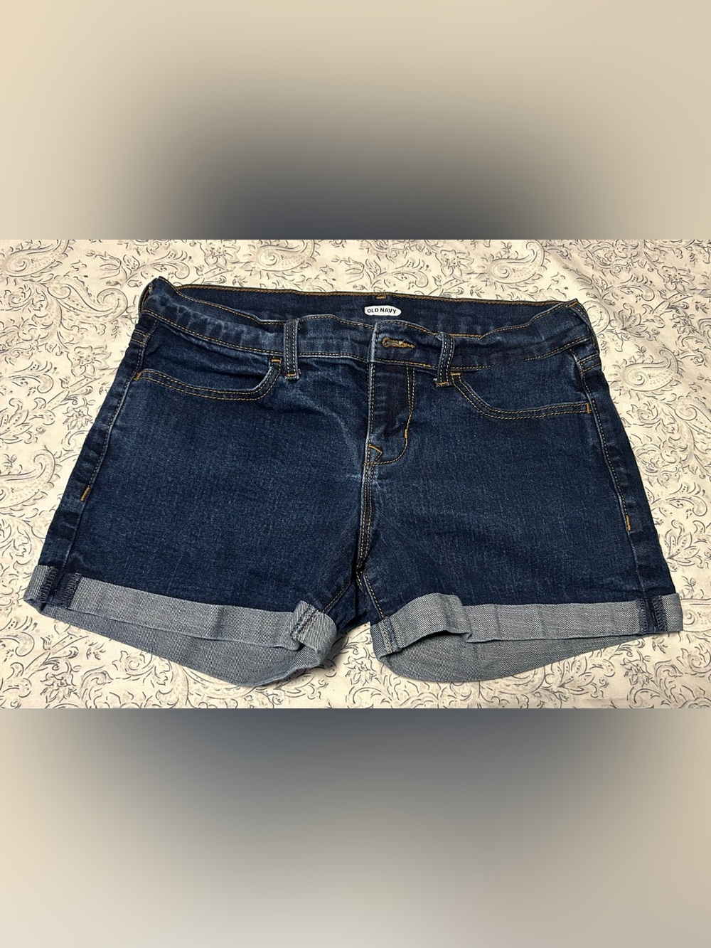 Old Navy Dark Blue Denim Roll-Cuff Women’s Shorts Size 4